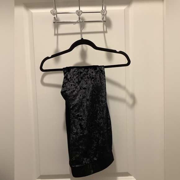 EUC, CUTE*- Full Length Signature Waist Crushed Velvet Legging | OFFERS WELCOME! - Picture 8 of 9